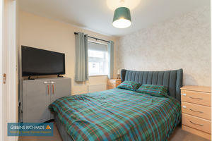 Bedroom- click for photo gallery